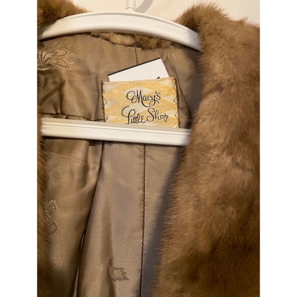 Vintage Macy's Little Shop Women's Fur Coat Jacket Women's Sz S/M - Picture 3 of 14